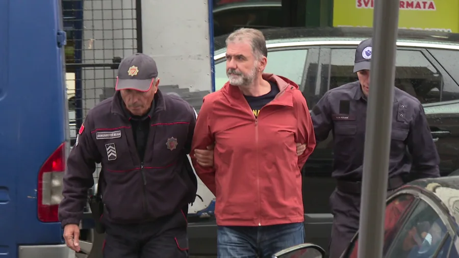 Vlcsnap 2025 10 16 13h18m30s285 506x900