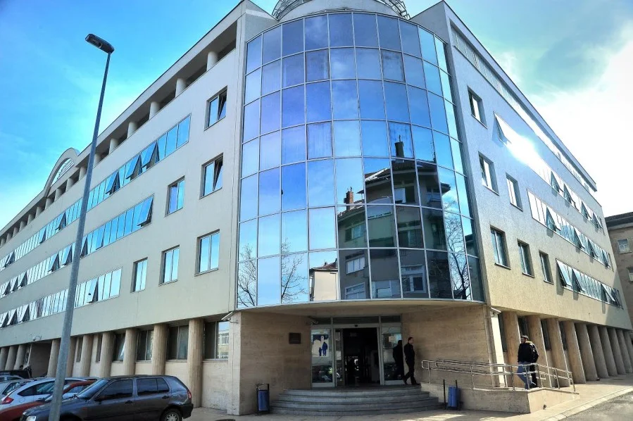 Uprava policije rtcg 598x900 1