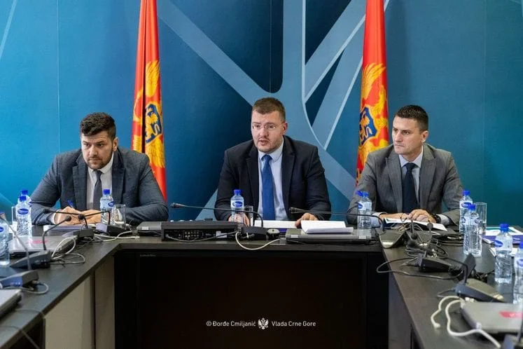 1759321308gj4di1bobhqv1c9k i 747x498