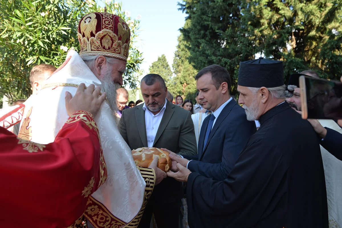 DSC 10001 (19)   Copy