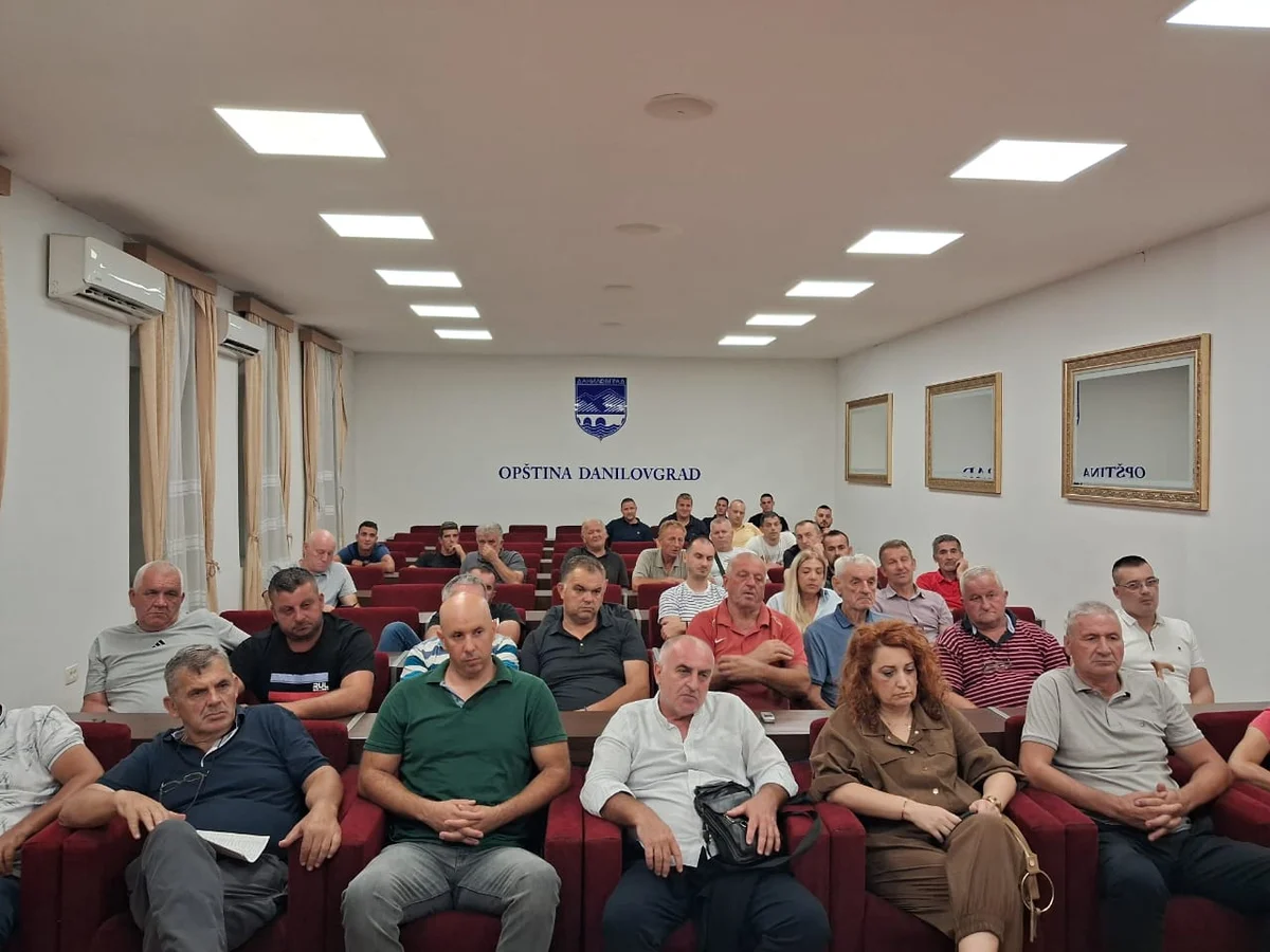 WhatsApp Image 2025 09 23 at 12.08.37 a39da13e (1)