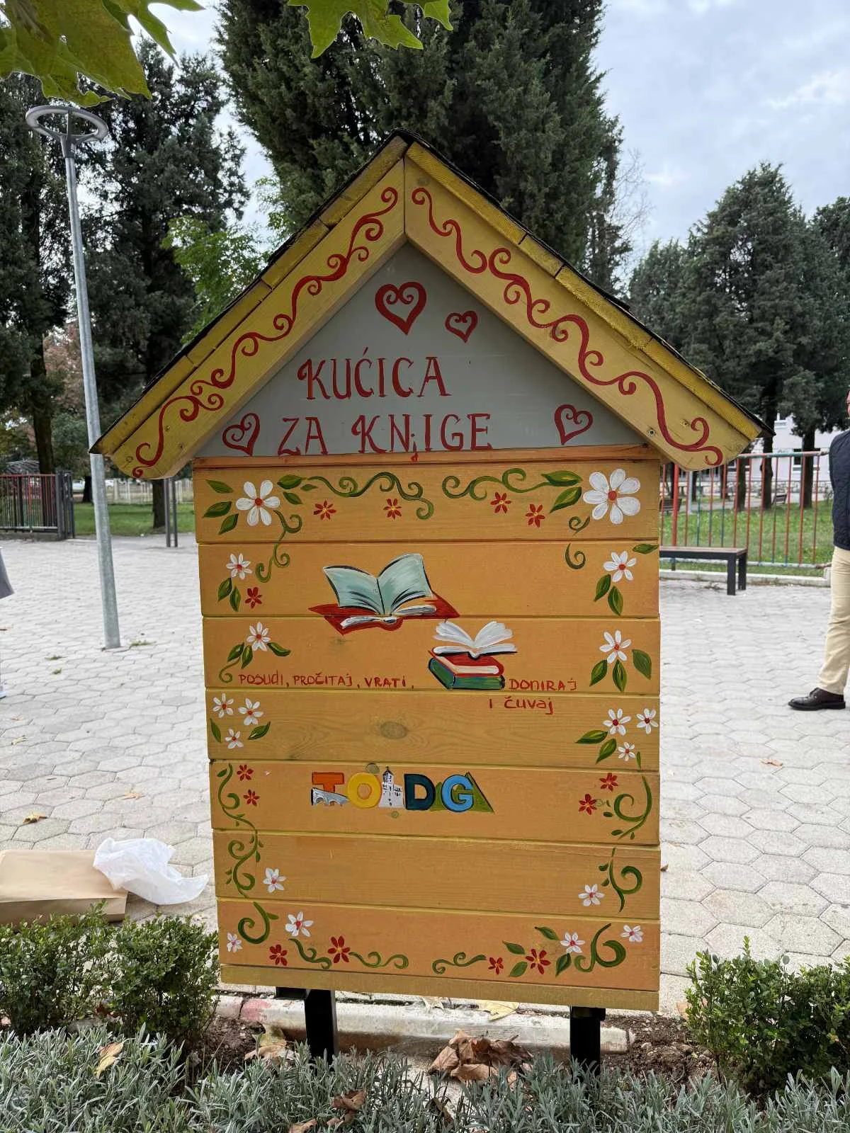 IMG d72c45bcad2f712f22106f8740e0a4e6 V